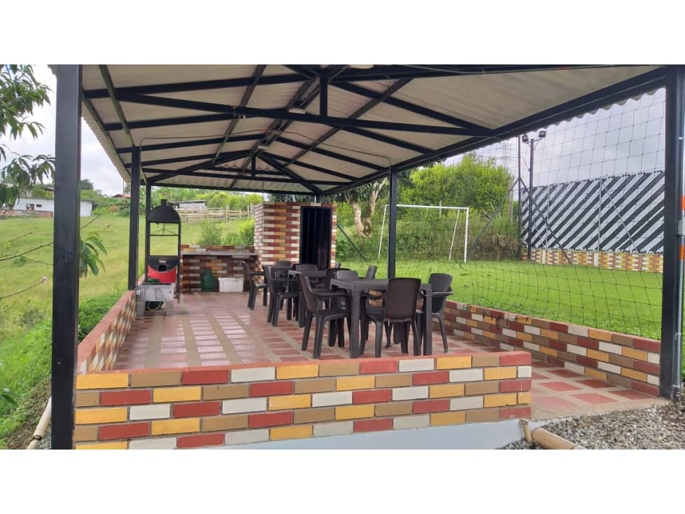 Se Vende Chalet En Armenia — foto 5