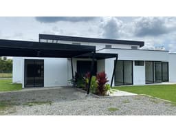 Se Vende Casa En Condominio Campestre Vía Armenia - La Tebaida