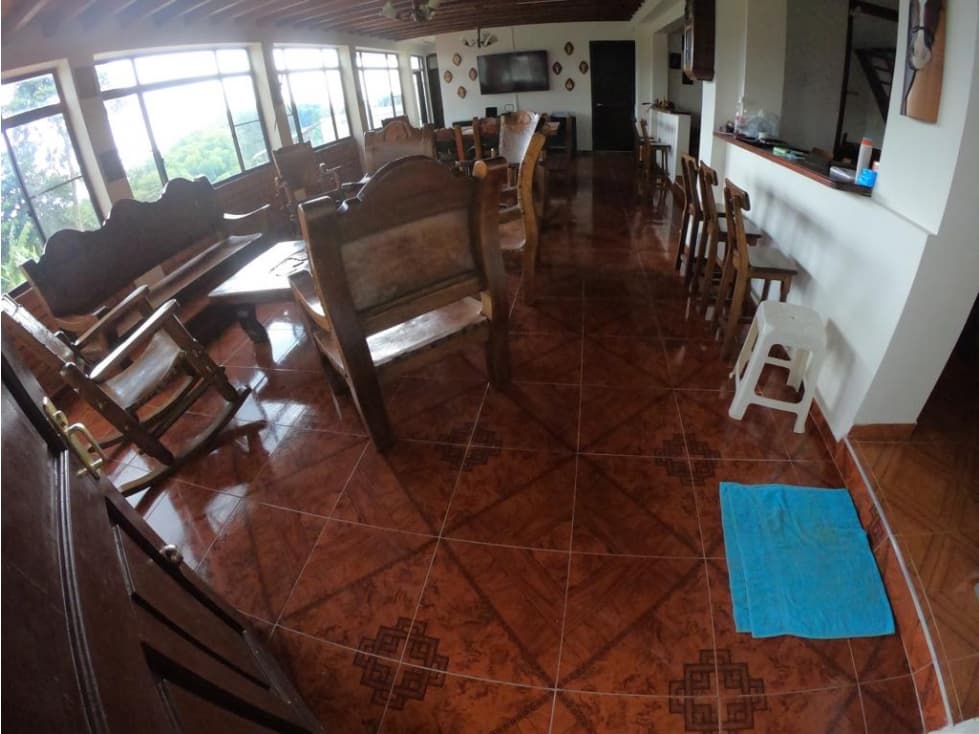 Se Vende Chalet La Pola Circasia — foto 2