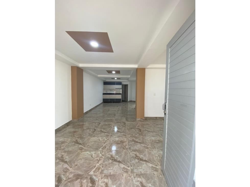 Se Vende Casa En El S. Del INEM — foto 1