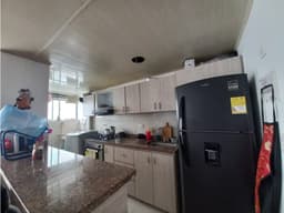 Se Vende Apartamento En Condominio En Av. Las Americas