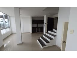 Se Vende Apartamento Duplex S. Centro - Armenia - Quindío