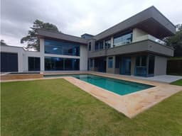 Se Vende Chalet en Condominio En El S. Club Campestre