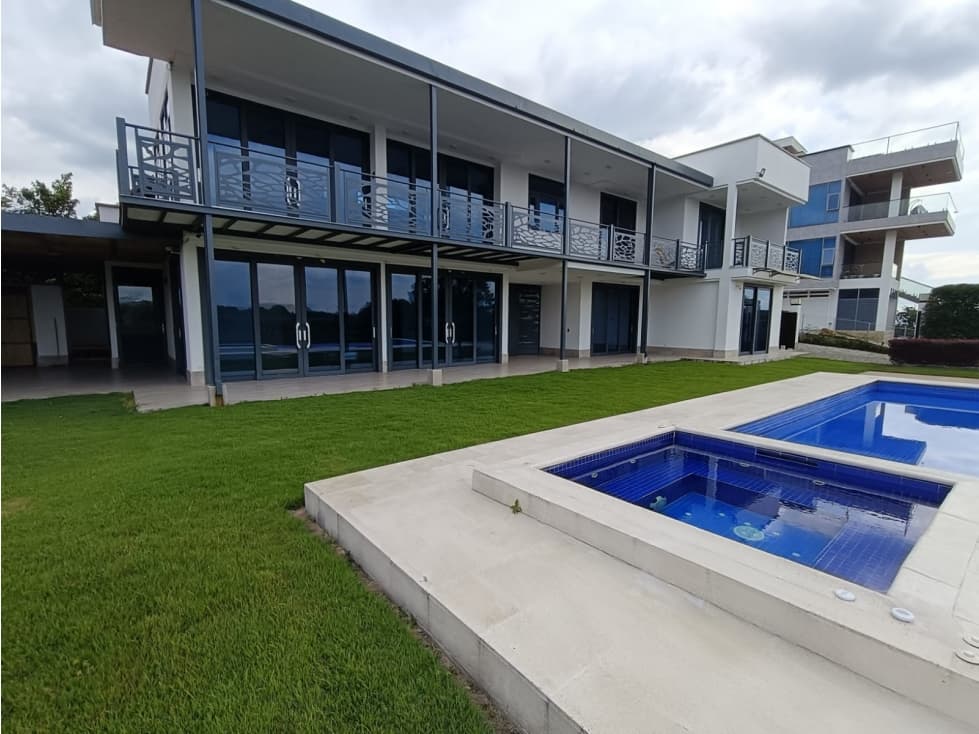 Se Vende Chalet En Condominio Calarcá Quindío — foto 2