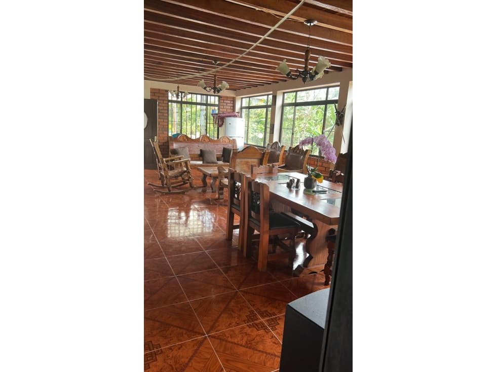 Se Vende Chalet La Pola Circasia — foto 3