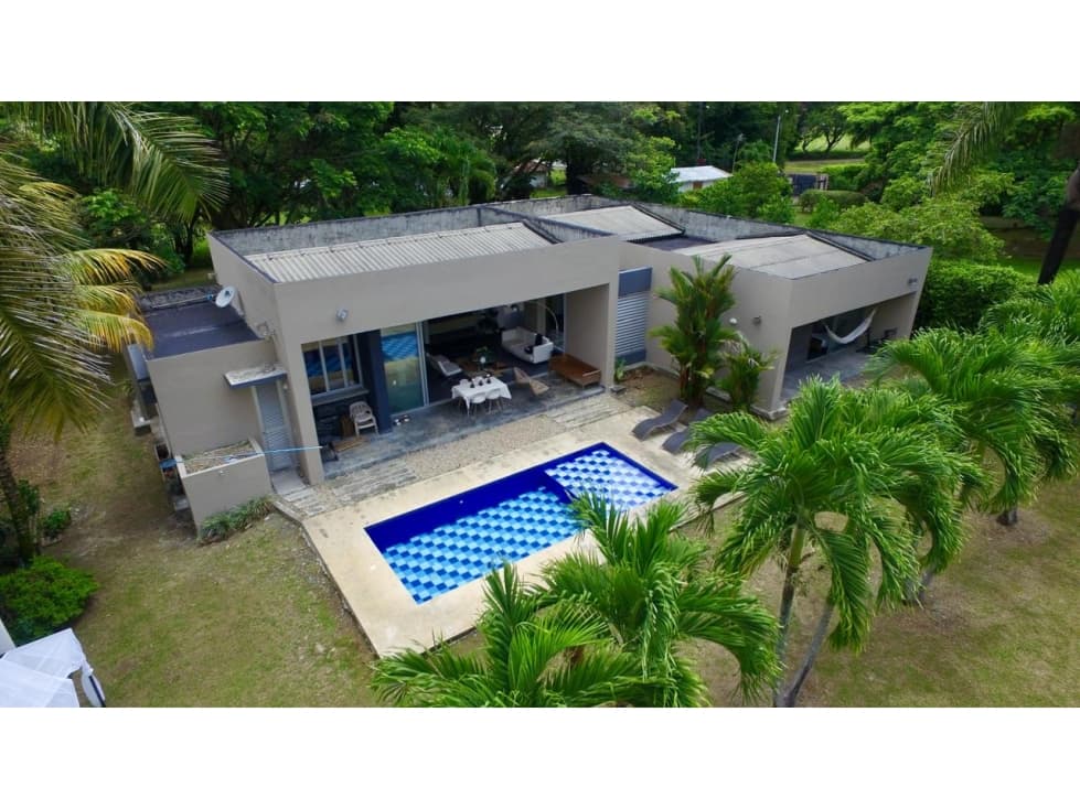 Se Vende Chalet En Bugalagrande - Valle Del Cauca — foto 1