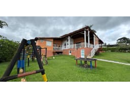Se vende Chalet en Condominio Via Alcala - Pereira