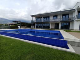 Se Vende Chalet En Condominio Calarcá Quindío