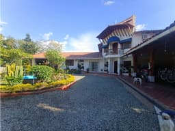 Se Vende Chalet Vía Armenia - La Tebaida - Quindío