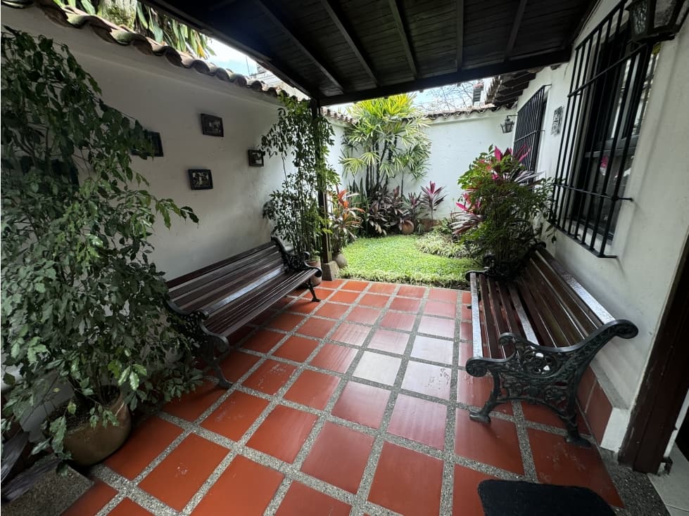 Venta Casa Independiente Poblado Aguacatala 2 por Eafit — foto 1
