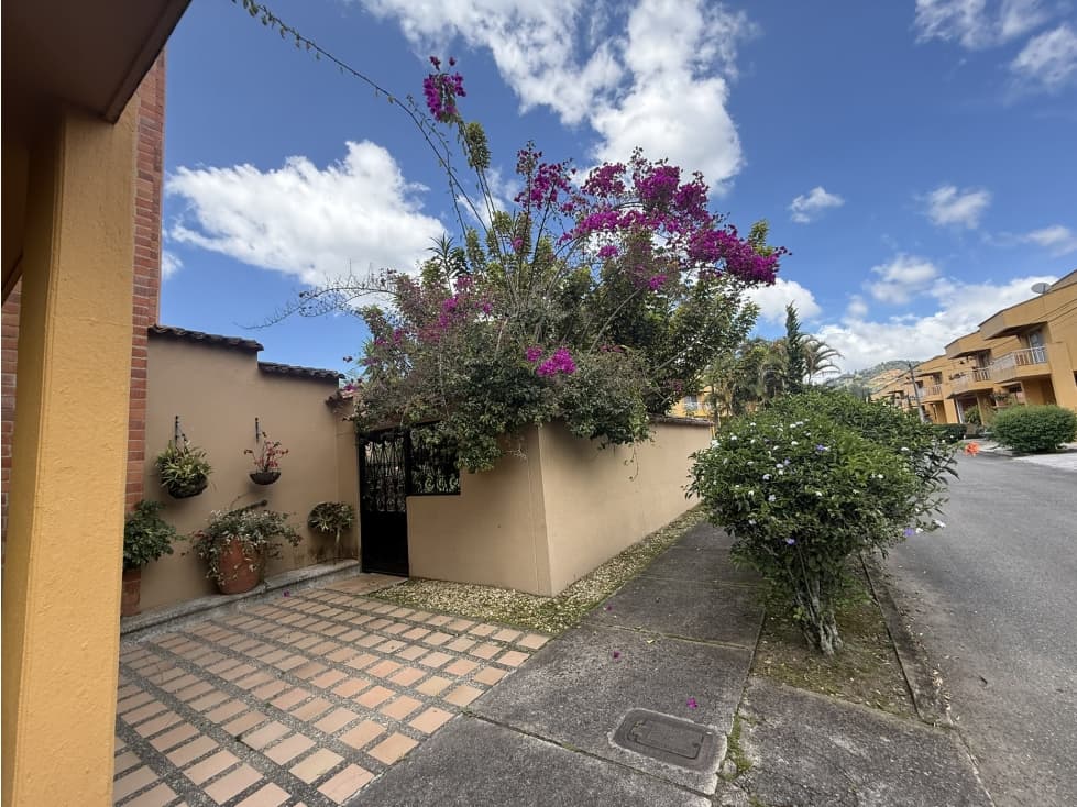 Venta casa en la Ceja Unidad Cerrada — foto 2