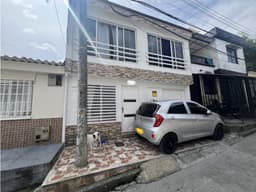 Casa en venta Sur de Armenia/ villa liliana