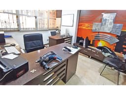 OFICINA EN VENTA EN LAURELES, ÚLTIMO PRECIO PARA VENTA DE CONTADO