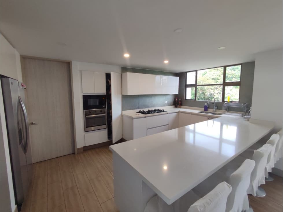 SE VENDE APARTAMENTO DUPLEX EN LA CASTELLANA — foto 6