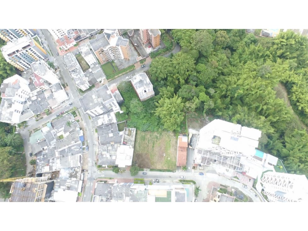 SE VENDE LOTE EN LAURELES — foto 6