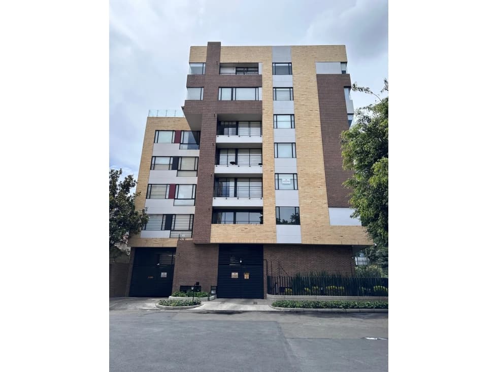 VENTA APARTAMENTO LA CALLEJA — foto 1