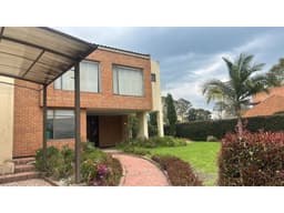 SE VENDE CASA EN COTA CONJUNTO GRANJAS STA MARIA