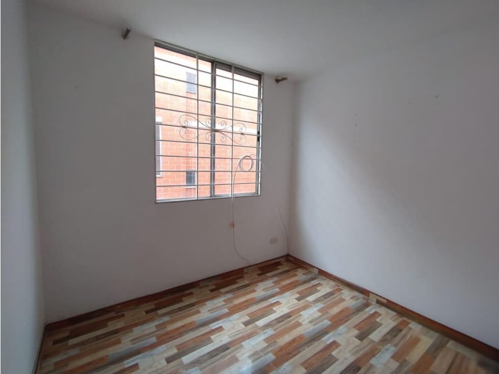 SE VENDE CASA EN MADRID — foto 4