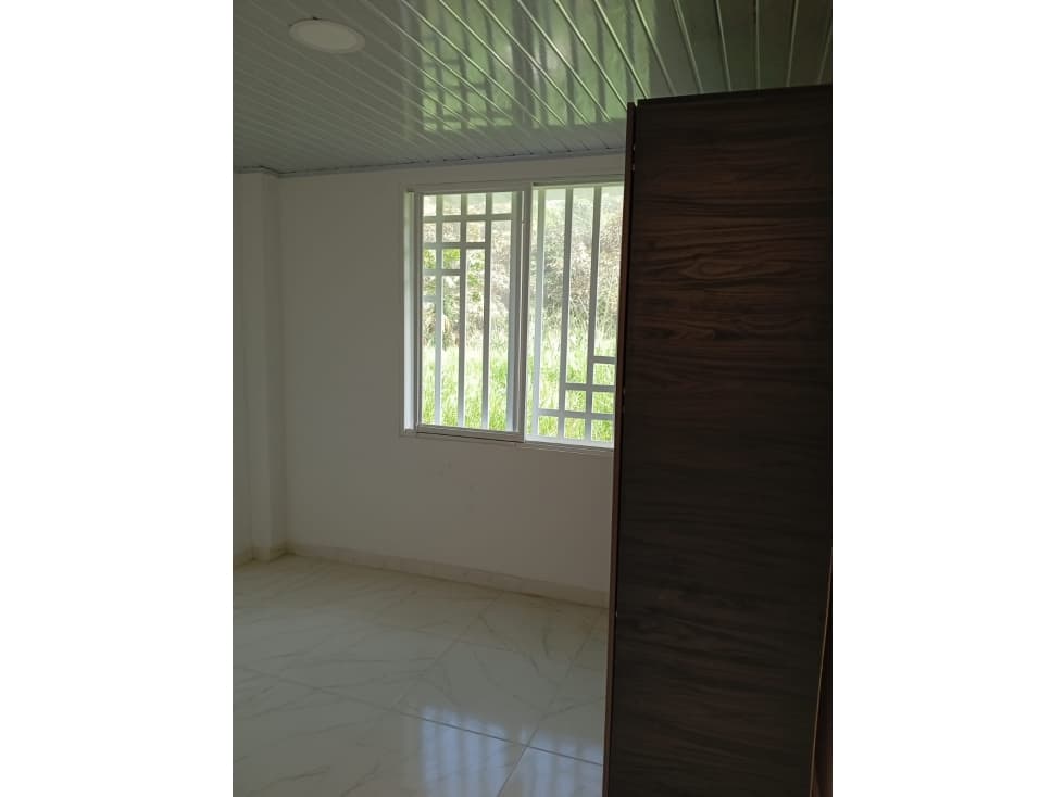 CASA PARA ESTRENAR EN ZARAGOZA (VALLE) — foto 6
