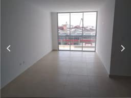 VENDO APARTAMENTO CON PARQUEADERO CUBIERTO Y CUARTO UTIL