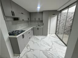 HERMOSA CASA PARA LA VENTA EN CORALES
