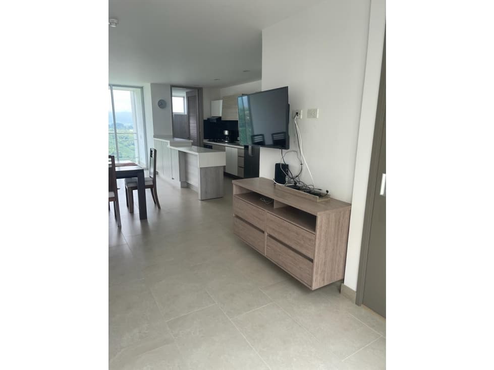 Se VENDE apartamento en la Av. Centenario — foto 2