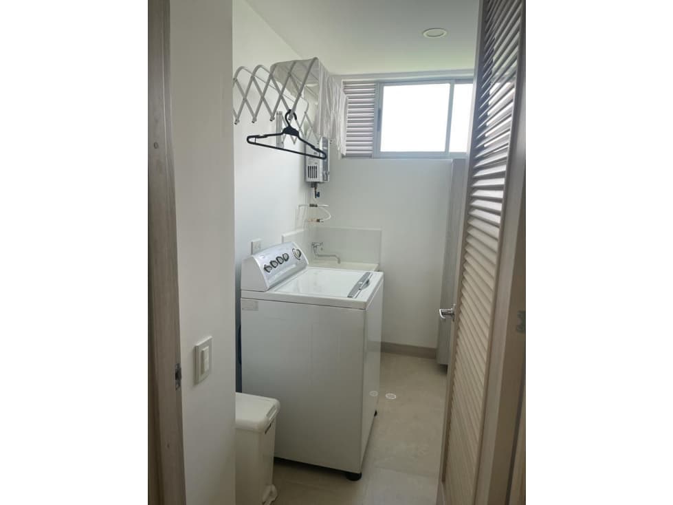 Se VENDE apartamento en la Av. Centenario — foto 5