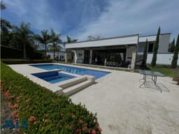FINCA INDEPENDIENTE EN VENTA EN SANTA FE DE ANTIOQUIA