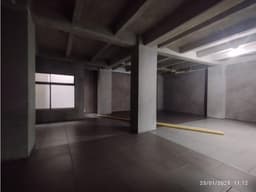 LOCALES EN VENTA ARANJUEZ DE 8M2 A 130M2