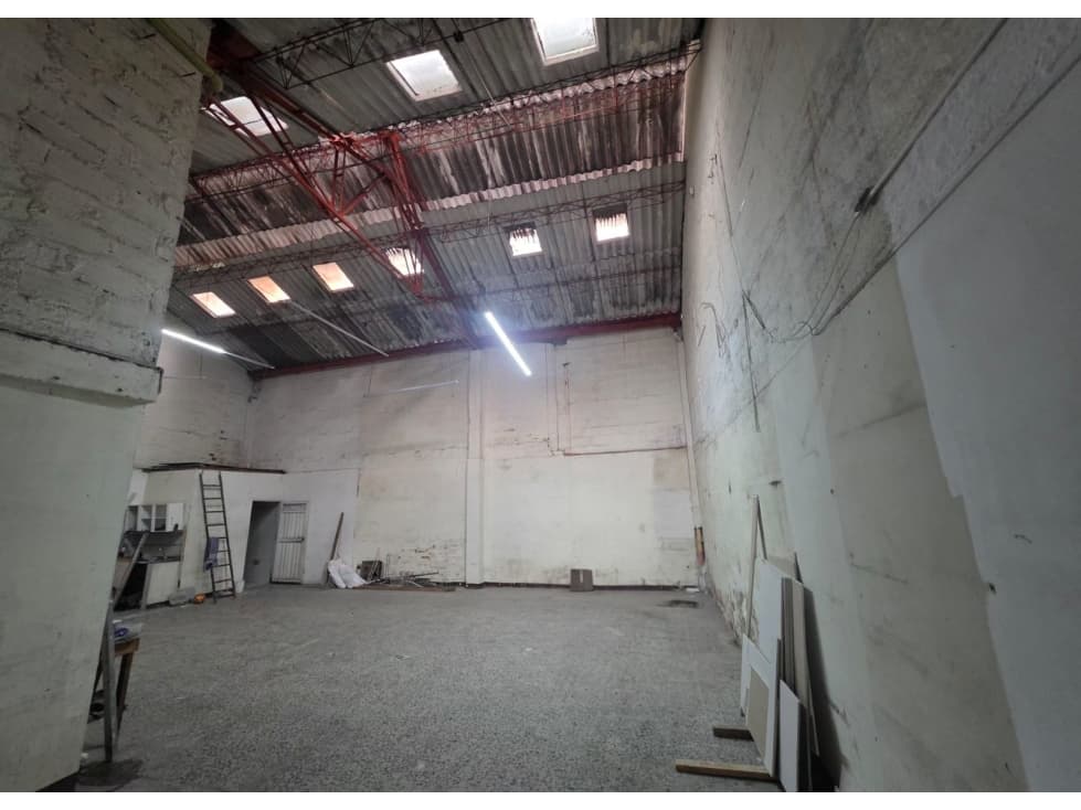 Bodega en Venta en Medellin — foto 3