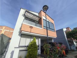 arriendo casa en la ceja antioquia