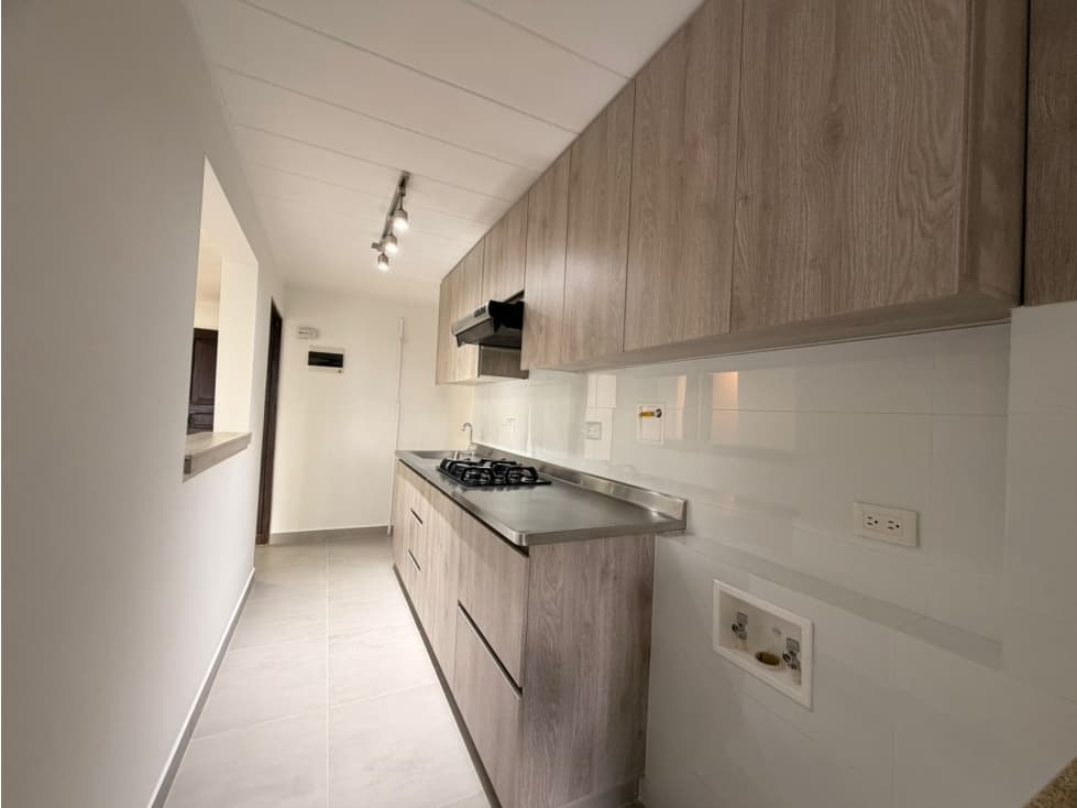 Se Arrienda Apartamento en el Poblado — foto 2