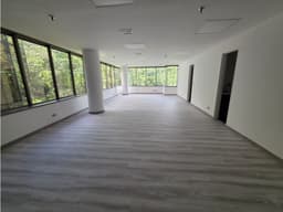 Oficina en Arriendo en el Poblado