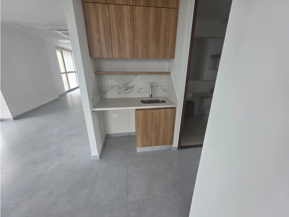 Arriendo Oficina en el Poblado — foto 5