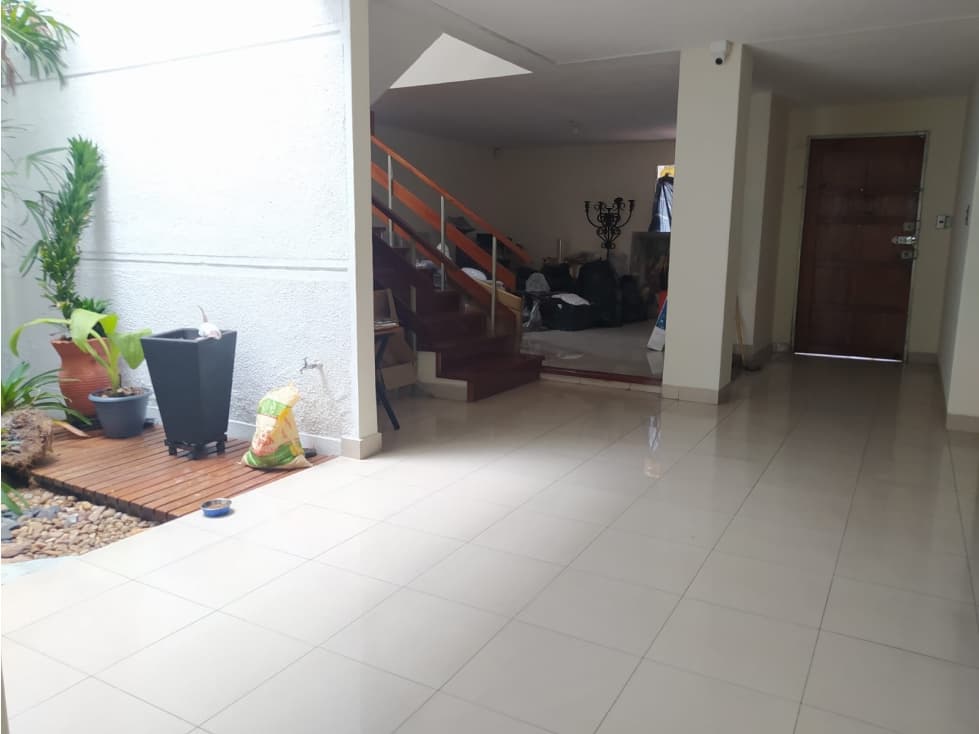 Arriendo Casa En Los Colores — foto 2