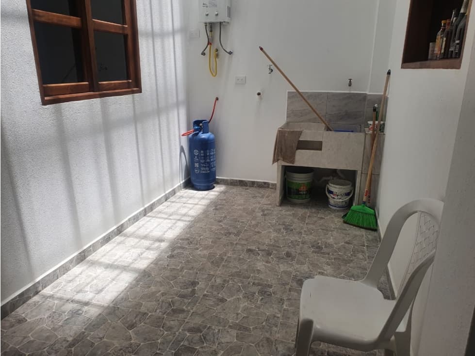 CASA EN VENTA CARMEN DE VIBORAL — foto 4