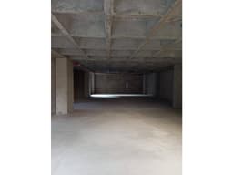 arriendo oficina o bodega en laureles