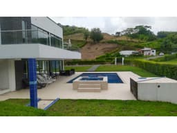 CASA CAMPESTRE EN VENTA EN LA MANUELA MANIZALES | CASA DE CAMPO