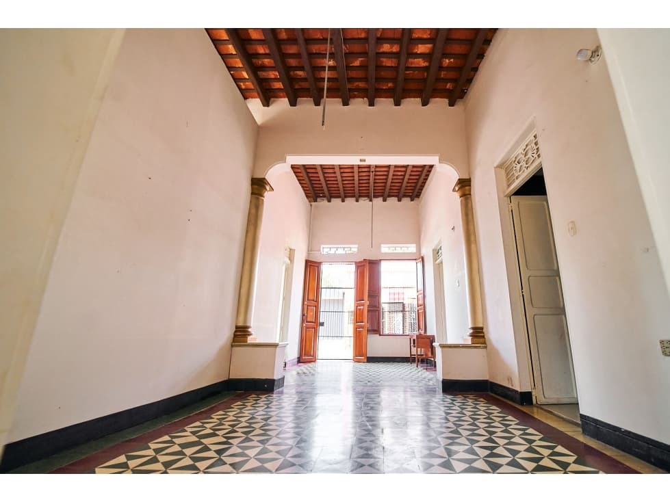 SE VENDE CASA CON PROYECCIÓN COMERCIAL, CENTRO HISTÓRICO — foto 5