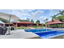 CASA CAMPESTRE EN VENTA, SECTOR CLUB CAMPESTRE