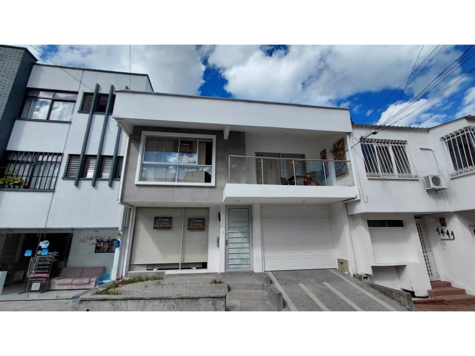 VENDO CASA BARRIO PROFESIONALES ARMENIA — foto 1