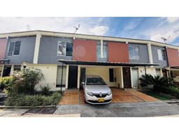 VENTA CASA EN CONJUNTO CERRADO, SECTOR CRQ
