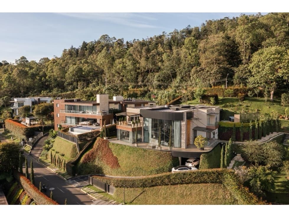 Amoblada ESPECTACULAR Casa alto de Palmas — foto 6