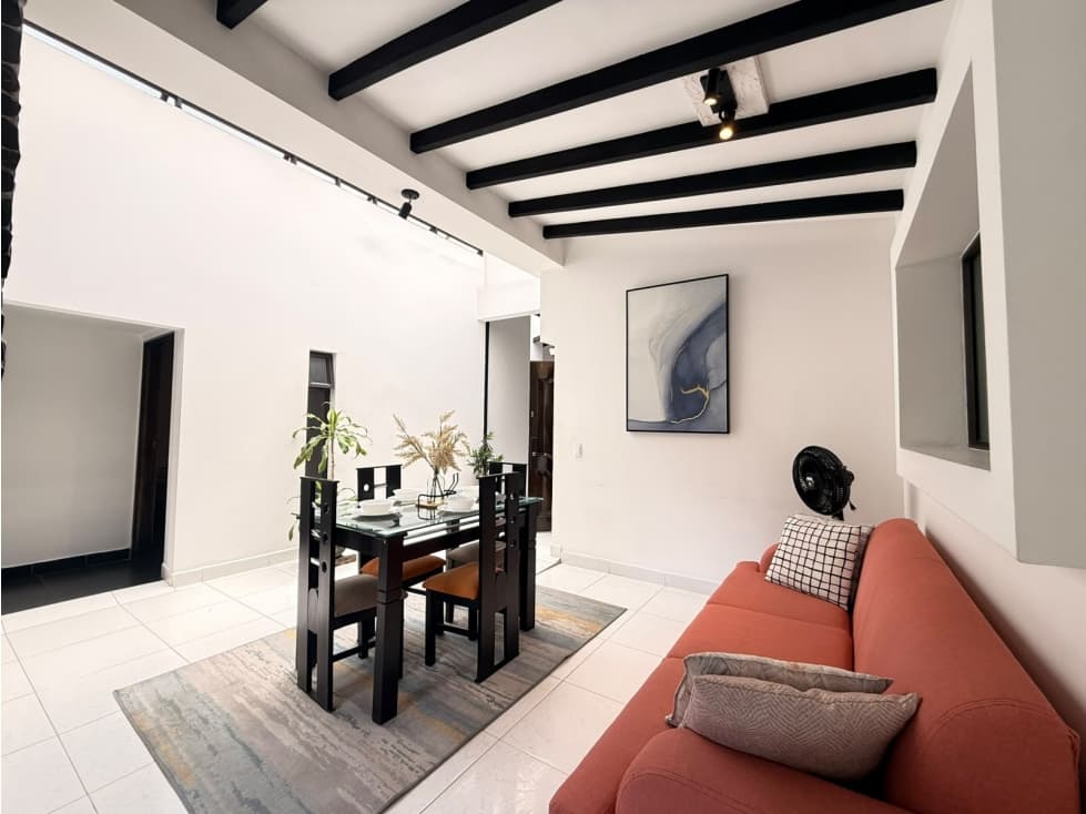 Amoblada HERMOSA Casa Laureles — foto 4