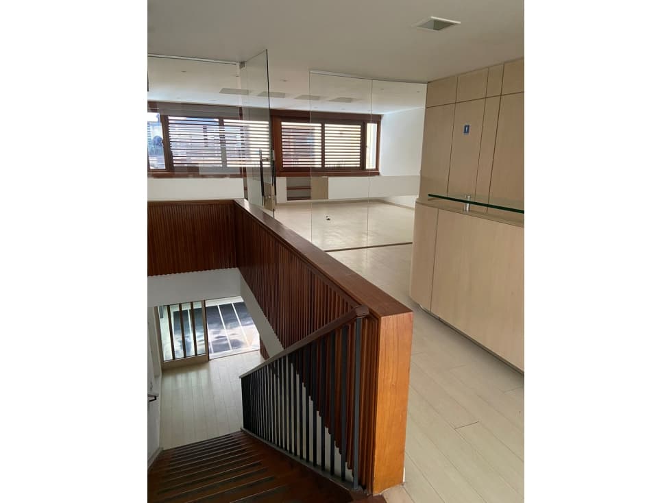 Oficinas Centro Financiero: 150m2, 2B y 2P — foto 1