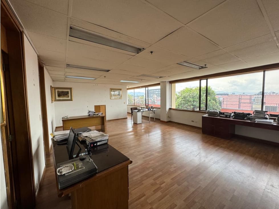 Oficinas en el sector de El Dorado: 82m2 — foto 2