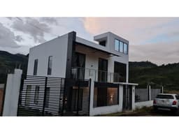 VENDO CASA EN EL CONJUNTO SENDEROS DEL RIO NARIÑO