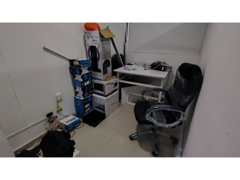 VENTA OFICINA RENTANDO EL PRADO — foto 5