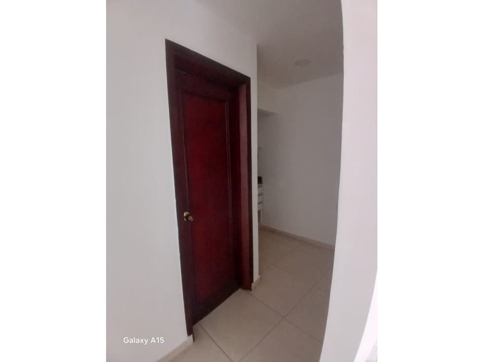 ARRIENDO OFICINA EN EL PRADO — foto 3