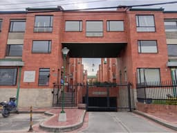 CASA EN VENTA EN VILLA MAGDALA 3 NIVELES + SÓTANO
